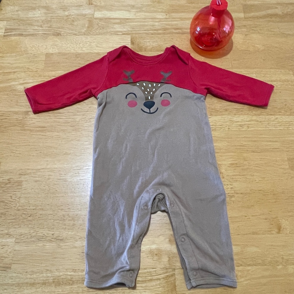 Old Navy Holiday Reindeer Sleeper